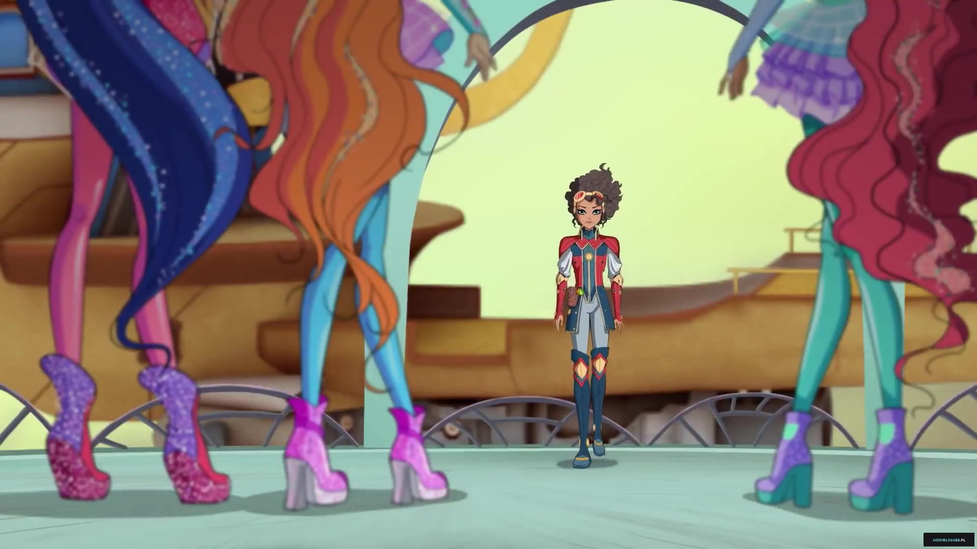 28c29wb_pl285729~3.jpg